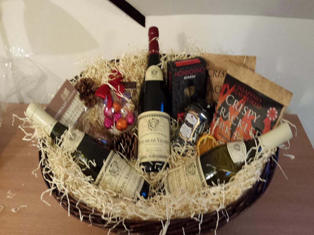 SJ Flowers & Landscaping Gift Hamper